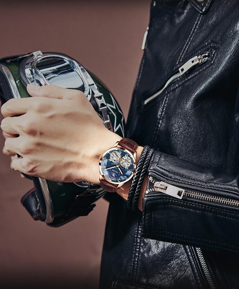 ZAKELIJK MECHANISCH HORLOGE